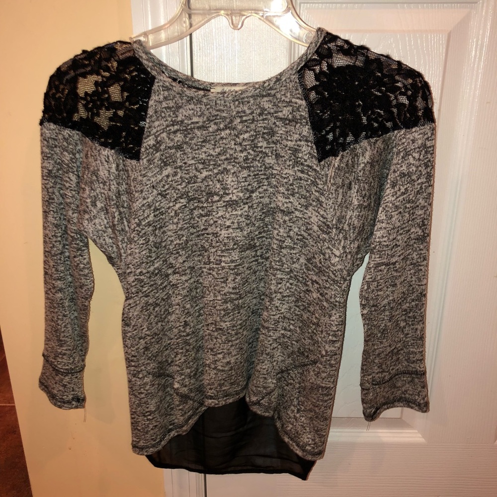 Light flowy patterned sweater